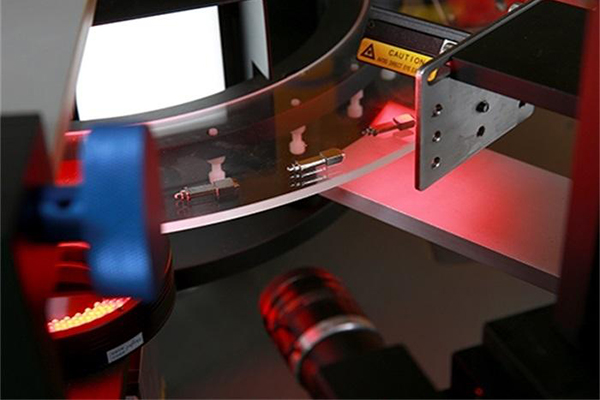 CCD視覺定位系統(tǒng)（零部件尺寸檢測(cè)應(yīng)用）-機(jī)器視覺_視覺檢測(cè)設(shè)備_3D視覺_缺陷檢測(cè)