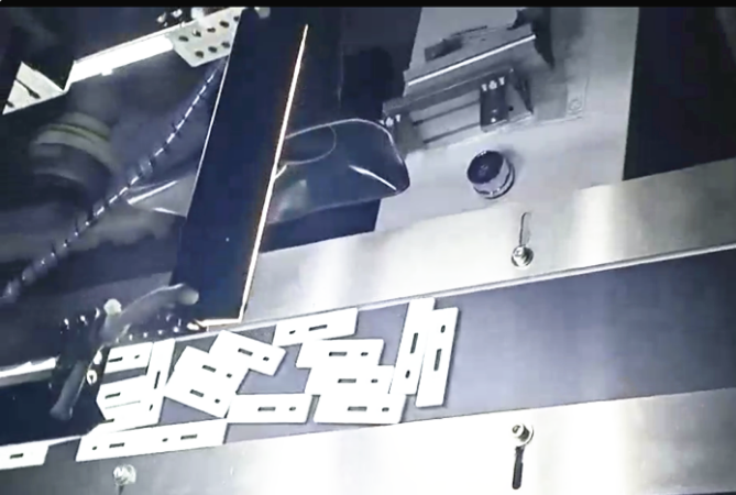 視覺定位系統(tǒng)（醫(yī)療器械應(yīng)用案例）-機(jī)器視覺_視覺檢測(cè)設(shè)備_3D視覺_缺陷檢測(cè)