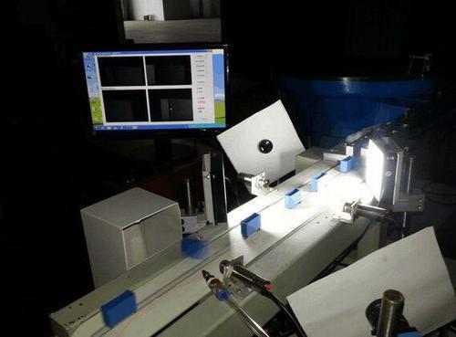 鋼板瑕疵檢測(cè)系統(tǒng)的智能機(jī)器視覺檢測(cè)方案-機(jī)器視覺_視覺檢測(cè)設(shè)備_3D視覺_缺陷檢測(cè)