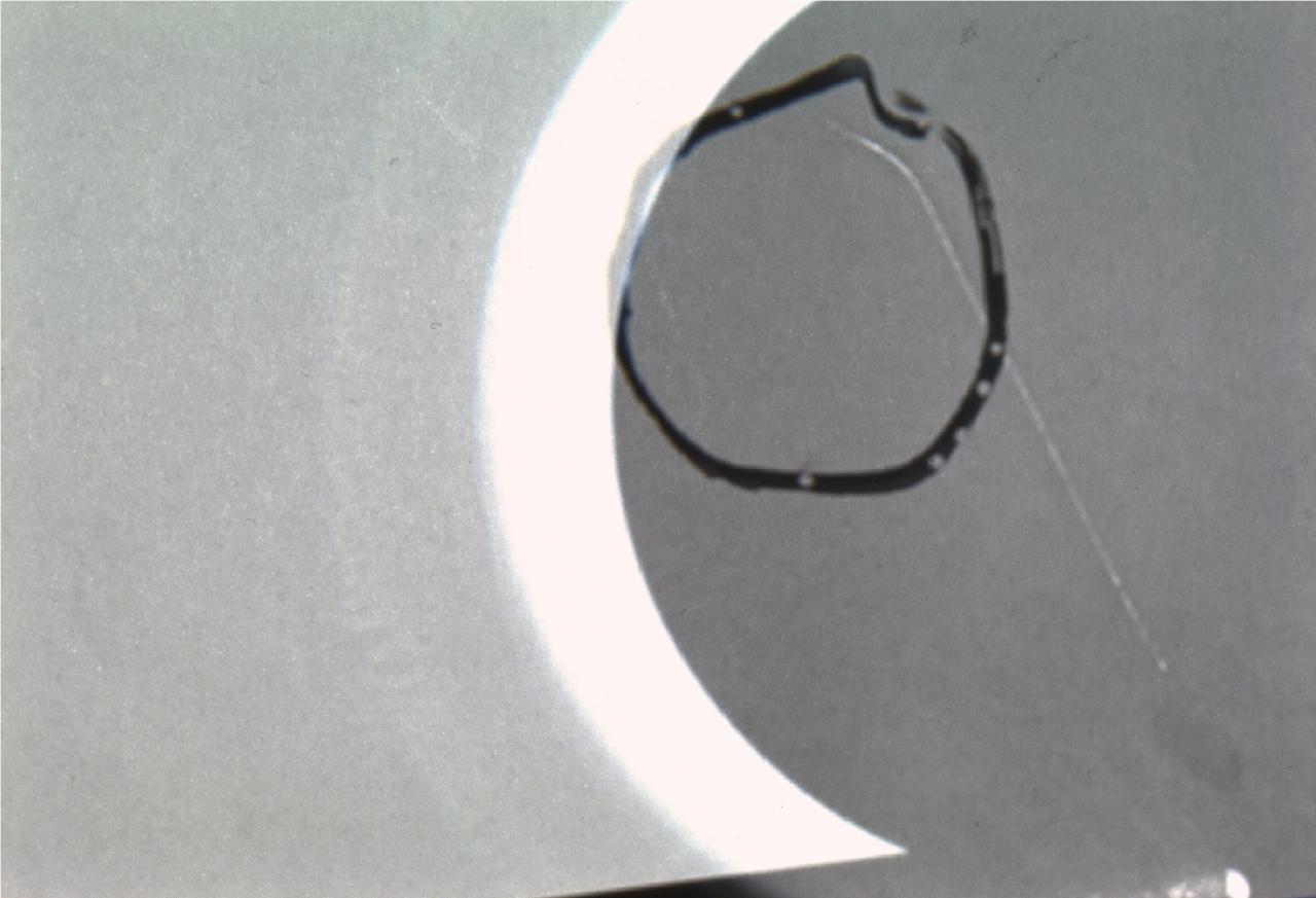 眼鏡片（瑕疵/劃傷/氣泡）深度學(xué)習(xí)視覺檢測系統(tǒng)-機(jī)器視覺_視覺檢測設(shè)備_3D視覺_缺陷檢測