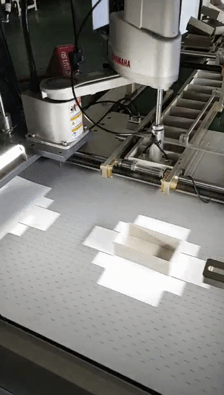 包裝行業(yè)機(jī)器視覺對(duì)位貼合系統(tǒng)應(yīng)用方案-機(jī)器視覺_視覺檢測(cè)設(shè)備_3D視覺_缺陷檢測(cè)