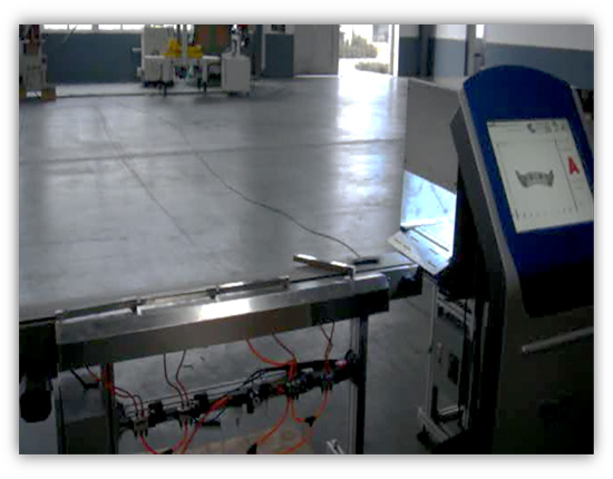 汽車零部件外觀缺陷檢測(cè)（分揀）系統(tǒng)-機(jī)器視覺(jué)_視覺(jué)檢測(cè)設(shè)備_3D視覺(jué)_缺陷檢測(cè)