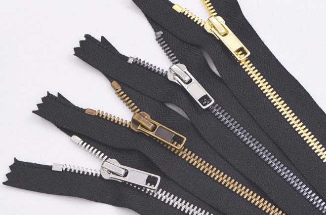 拉鏈頭缺陷檢測（拉鏈機(jī)器視覺檢測方案）-機(jī)器視覺_視覺檢測設(shè)備_3D視覺_缺陷檢測