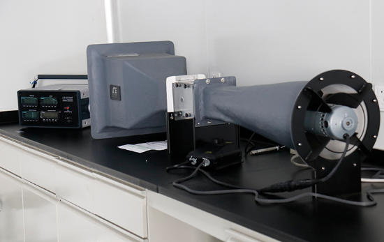 選購(gòu)光學(xué)檢測(cè)設(shè)備需要考慮哪些方面？-機(jī)器視覺(jué)_視覺(jué)檢測(cè)設(shè)備_3D視覺(jué)_缺陷檢測(cè)