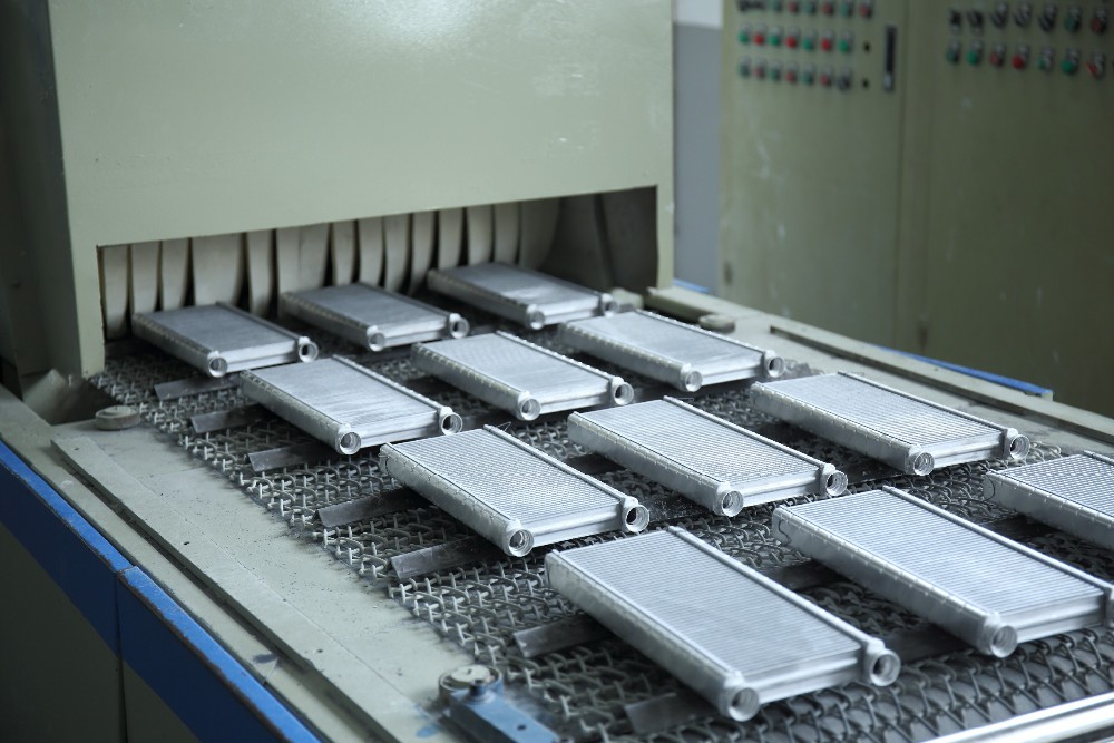 空調(diào)蒸發(fā)器 汽車空調(diào)蒸發(fā)器 汽車管 鋁翅片 電動汽車-機器視覺_視覺檢測設備_3D視覺_缺陷檢測