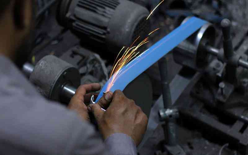 標(biāo)簽品檢機(jī)如何在高速度生產(chǎn)線上保持高效