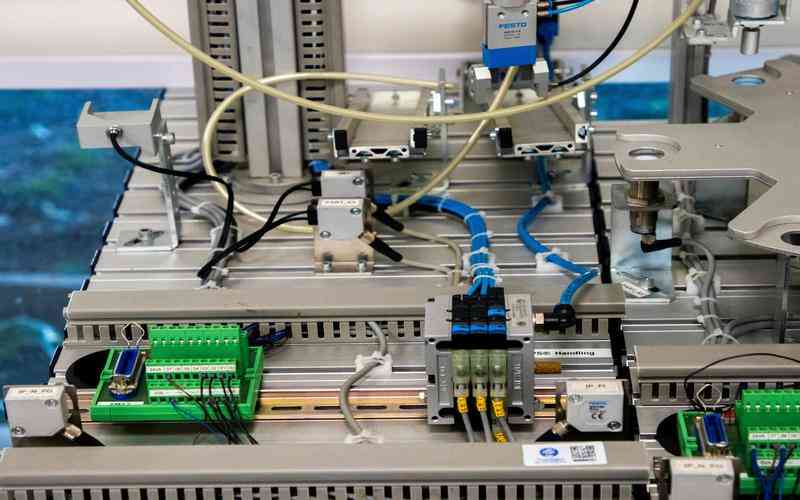 標簽品檢機的技術(shù)支持服務(wù)在長期使用中的重要性