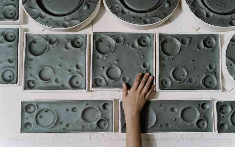 機器視覺如何實現(xiàn)對人員流動的實時統(tǒng)計