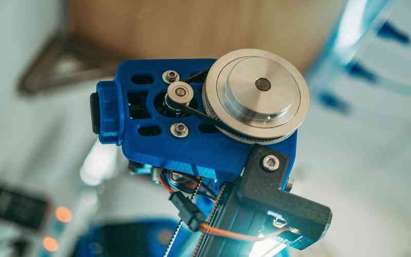 如何利用深度學(xué)習(xí)模型進(jìn)行非標(biāo)檢測中的形狀識別