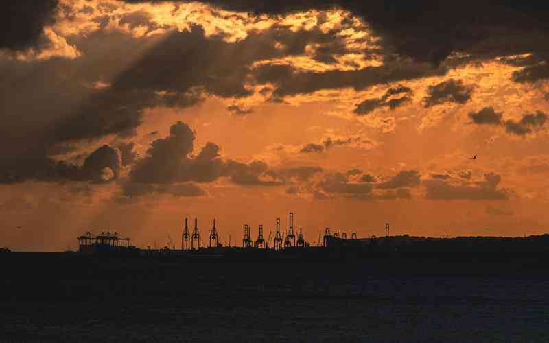 如何在外觀檢測(cè)中實(shí)現(xiàn)對(duì)微小缺陷的高精度檢測(cè)