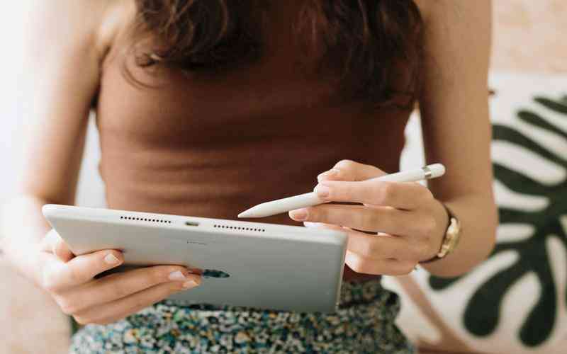 如何進(jìn)行表面瑕疵檢測系統(tǒng)的實(shí)時(shí)圖像傳輸