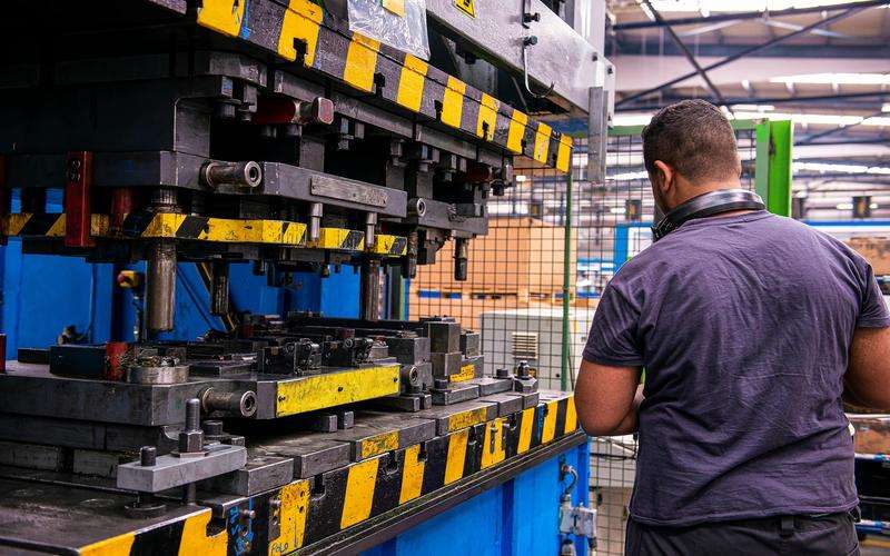 圖像缺陷檢測算法在不同光照條件下的性能評估方法有哪些