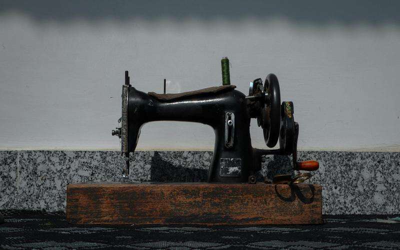 如何分析標簽品檢機的歷史價格數據