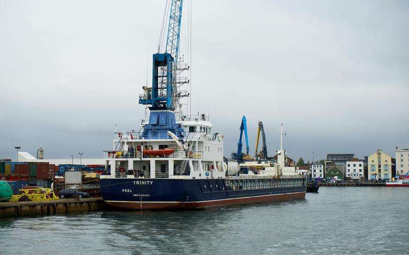 如何選擇適合的機(jī)器學(xué)習(xí)算法進(jìn)行工業(yè)缺陷檢測