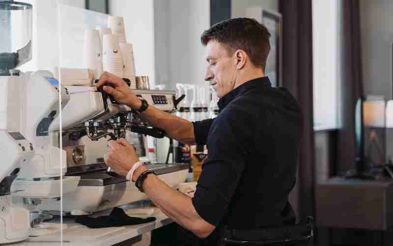 外觀檢測(cè)設(shè)備廠家瑞科,自動(dòng)外觀檢驗(yàn)設(shè)備