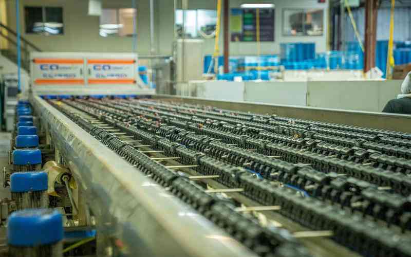 機(jī)器視覺(jué)缺陷檢測(cè)中如何有效地配置多種光源