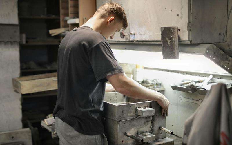 工業(yè)缺陷檢測(cè)中如何處理高分辨率圖像的存儲(chǔ)問題