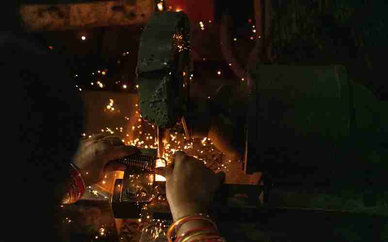 簡(jiǎn)述機(jī)器視覺的系統(tǒng)構(gòu)成簡(jiǎn)述微機(jī)系統(tǒng)的組成