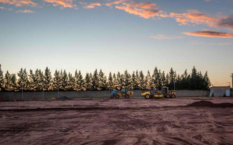 全自動(dòng)外觀檢測(cè)機(jī)的傳感器如何適應(yīng)環(huán)境變化