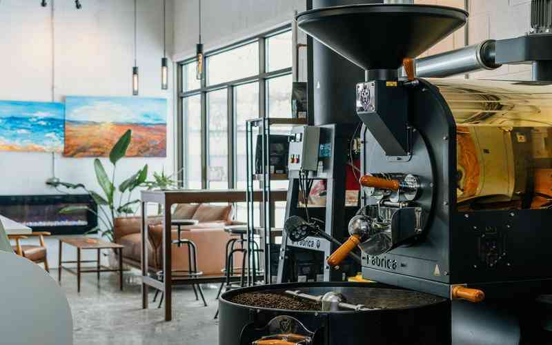 AI如何在塑料制品生產(chǎn)中實現(xiàn)高效的缺陷檢測